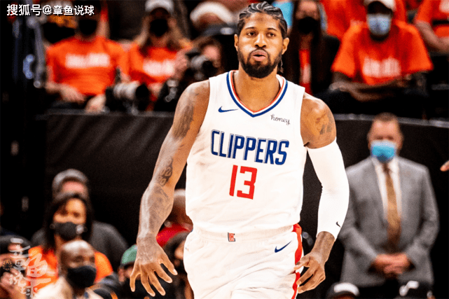 爵士完胜快船,孙铭徽关键制胜 爵士完胜快船,孙铭徽关键制胜