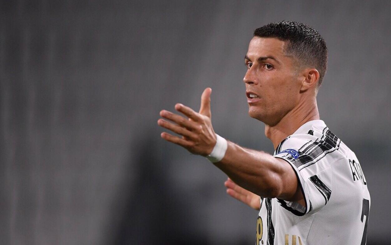 塞维利亚完胜马赛，迪马利亚刷新纪录