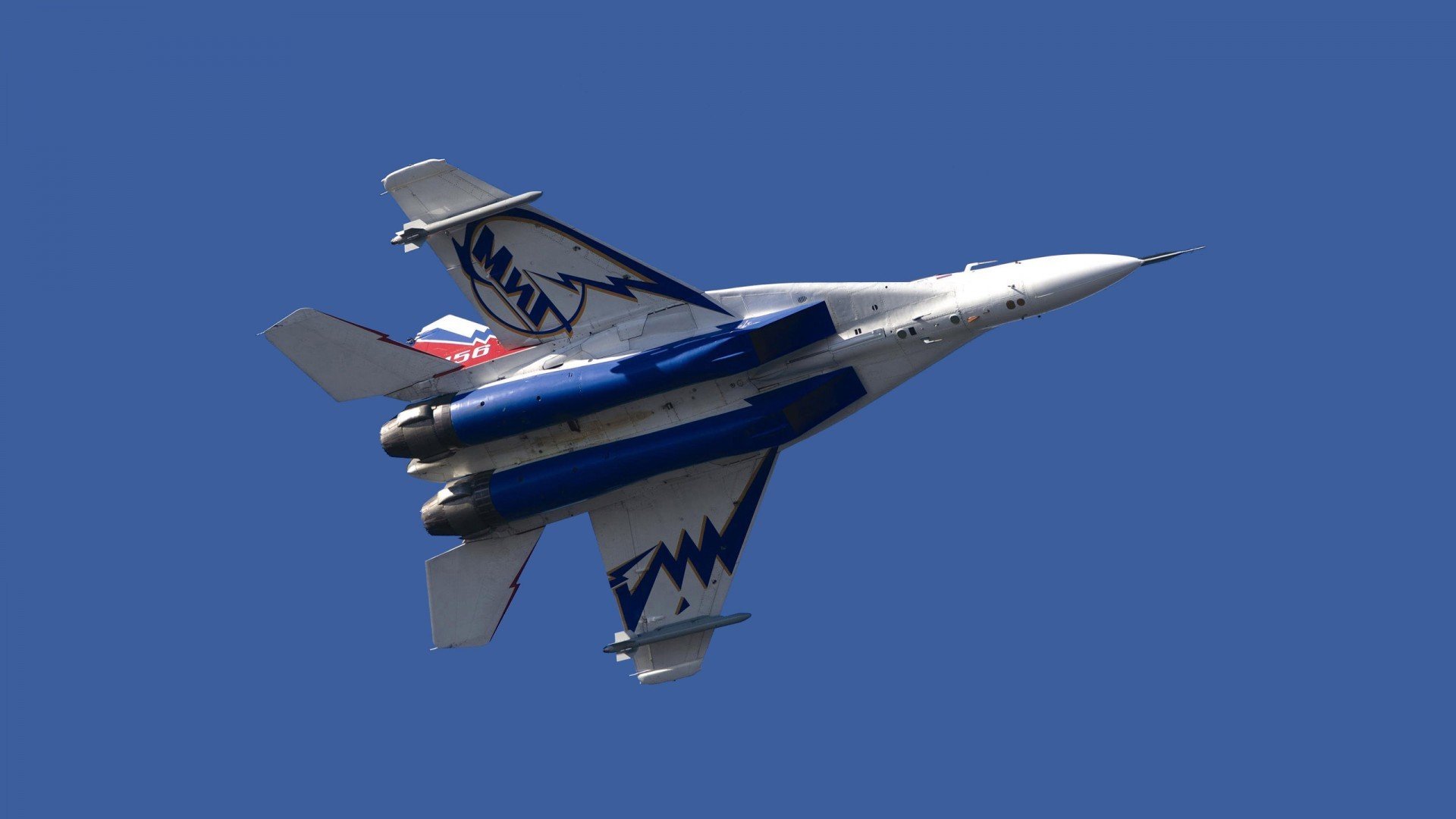 后撤步撕裂时空,当哈登的三分虫洞将浙江队传送到踏平勇士的平行赛场