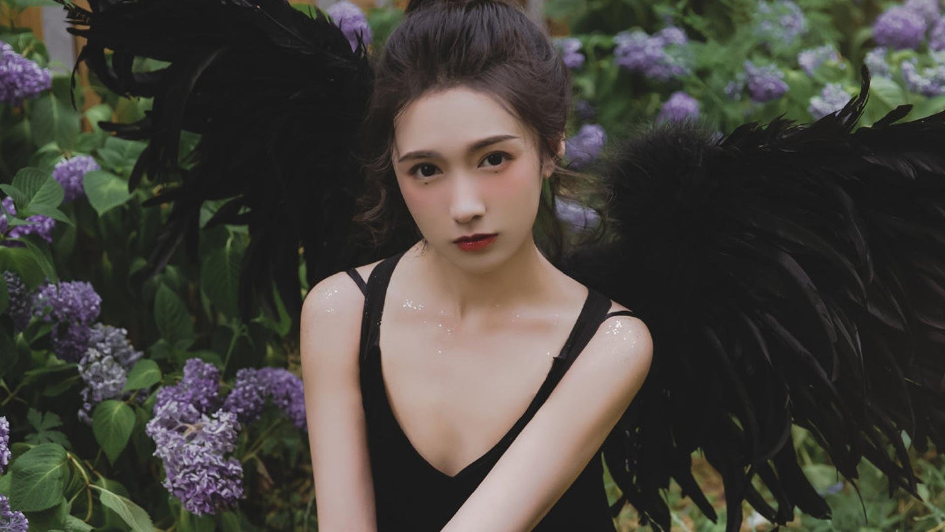 一场定义足球的虚构对决，当马竞的钢铁森林遭遇比利时的闪击风暴，拉什福德成为天平上的砝码