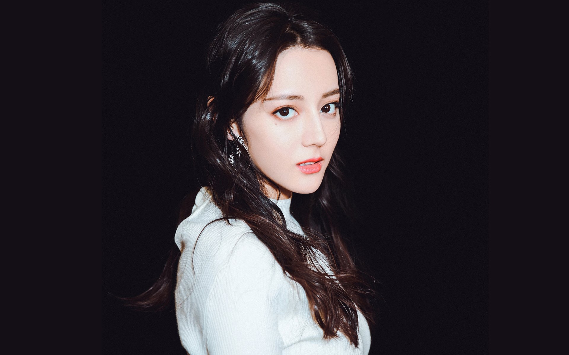 同名者的魔咒,当两个英格拉姆在24小时内决定冠军