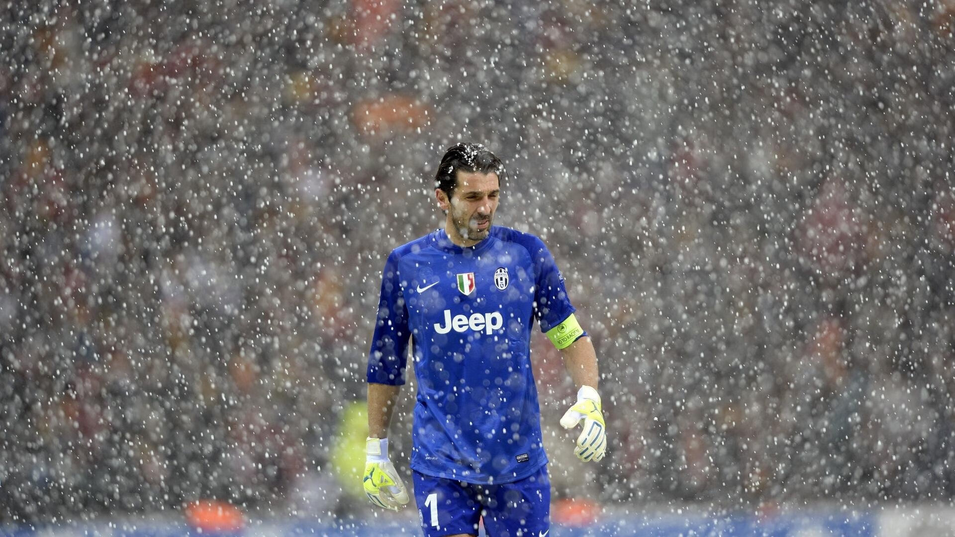 当龙卷风遇见地震，东契奇用一记绝杀，让夏洛特的喧嚣沉入底特律的寂静